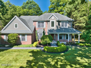 10 Whitestone Way Slingerlands, NY 12159