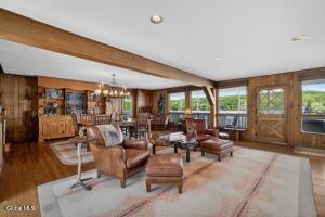 63.jpg