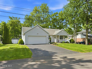 37 Oliver Street Albany, NY 12205