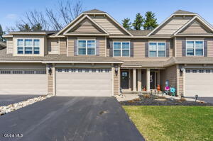 4B Inglewood Drive Halfmoon, NY 12065