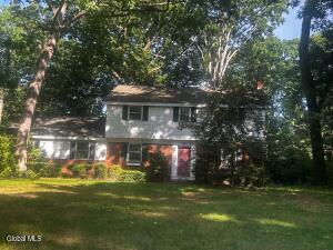 30 Hemlock Drive Clifton Park, NY 12065