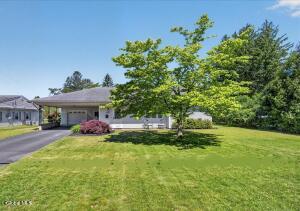 3423 Gari Lane Schenectady, NY 12303