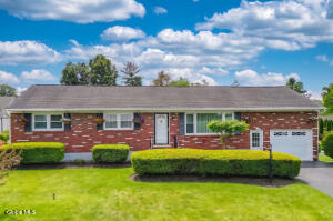 1130 Elton Avenue Schenectady, NY 12309