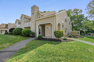 422 Hampton Place Boulevard Troy, NY 12180
