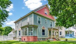 709 S Perry Street Johnstown, NY 12095