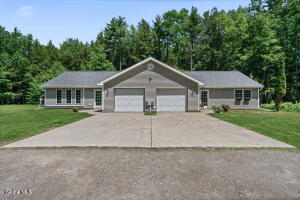 340 Wilton Road Greenfield Center, NY 12833