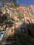 39 S Lake Avenue Albany, NY 12203