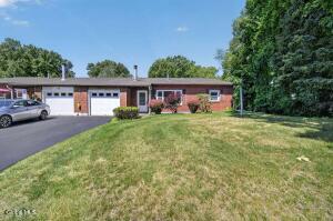 2B Deer Creek Clifton Park, NY 12065