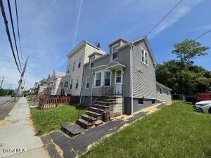 512 East Street Rensselaer, NY 12144