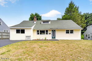 25 Dorwood Drive Loudonville, NY 12211