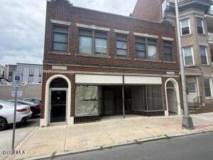 170 Lafayette Street Schenectady, NY 12305