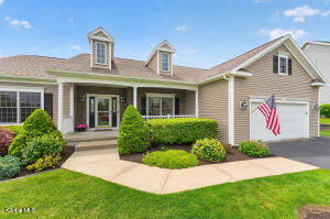 19 Addison Way Rexford, NY 12148