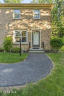 174 Williamsburg Court Albany, NY 12203
