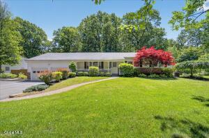 21 Woodstead Road Ballston Lake, NY 12019