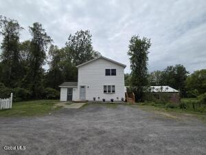 116 Clamsteam Road Halfmoon, NY 12065