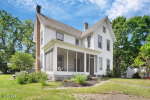 6 Grove Street Slingerlands, NY 12159