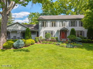 819 Via Marchella Schenectady, NY 12303