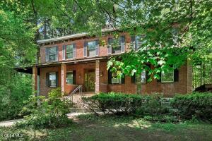 962 Main Street Clifton Park, NY 12065