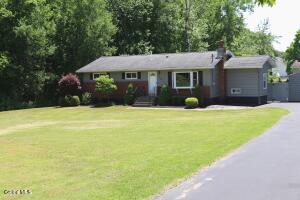 464 Grooms Road Clifton Park, NY 12065