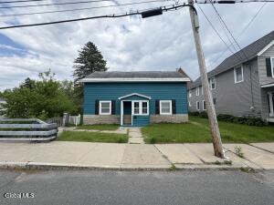 22 Fenwick Street Ballston Spa, NY 12020