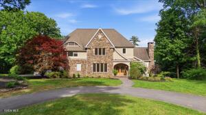 6 Cherry Tree Lane Saratoga Springs, NY 12866