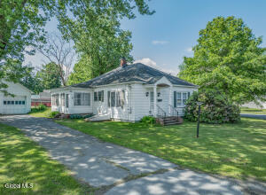 42 Spring Street Cambridge, NY 12816