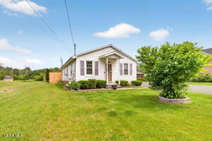 14 Renas Drive Cohoes, NY 12047