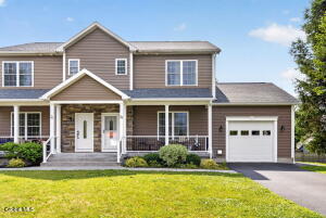 28 Kellogg Road Stillwater, NY 12170