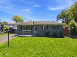 34 Mountainview Avenue Albany, NY 12208
