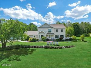 672 Lakeview Road Broadalbin, NY 12025