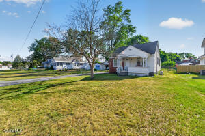 77 Oakdale Avenue Schenectady, NY 12306