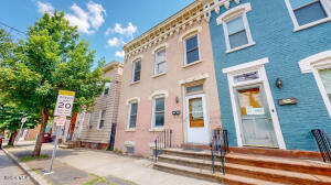 3117 6th Avenue Troy, NY 12180