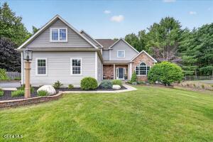 9 Benedict Court Ballston Spa, NY 12020