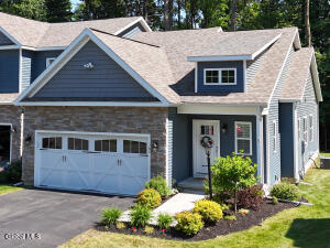 36C Idared Lane Clifton Park, NY 12065