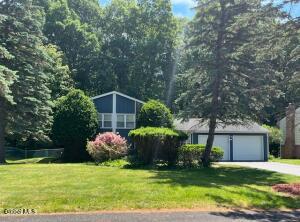 4 Blue Mountain Trail East Greenbush, NY 12061