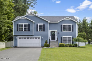 3062 Sunset Lane Schenectady, NY 12303