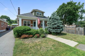 43 Rankin Avenue Troy, NY 12180