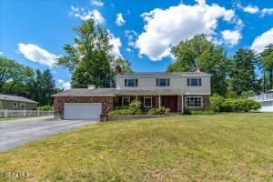 845 Northumberland Drive Niskayuna, NY 12309