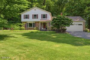 29 Stony Brook Drive Rexford, NY 12148