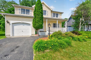 4 Cheshire Court Albany, NY 12209