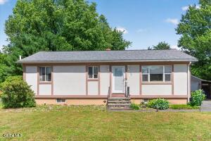 17 Pheasant Court Wynantskill, NY 12198