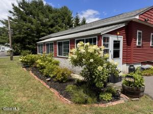 7352 Church Road Schenectady, NY 12306
