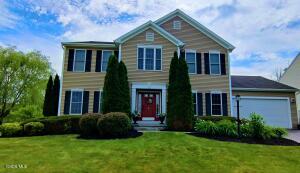 2 Robin Hill Road Mechanicville, NY 12118