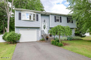 1081 Shave Road Schenectady, NY 12303