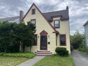 21 Hawthorne Avenue Albany, NY 12203
