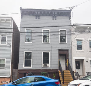 154 Broad Street Albany, NY 12202
