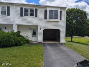 30 Clubhouse Drive Saratoga Springs, NY 12866