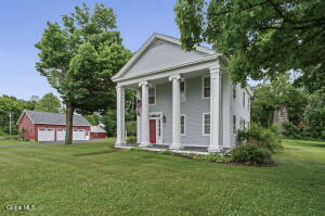 6 Halfmoon Drive Waterford, NY 12188