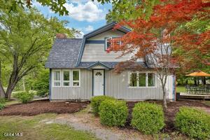 52 Ruggles Road Saratoga Springs, NY 12866
