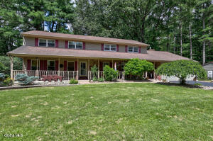 4 Pine Knoll Drive Saratoga Springs, NY 12866